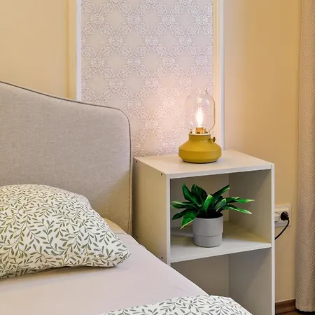 公寓 Soft Light With Balcony And Self Check-in